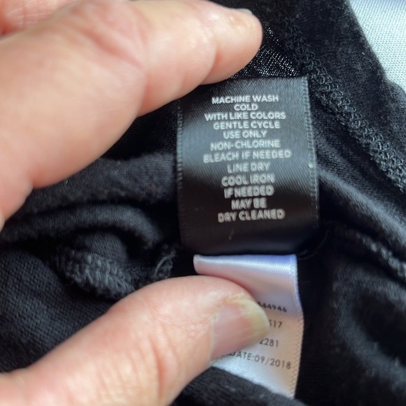 Torrid Top Embroidered ✝️ - Picture 6 of 11